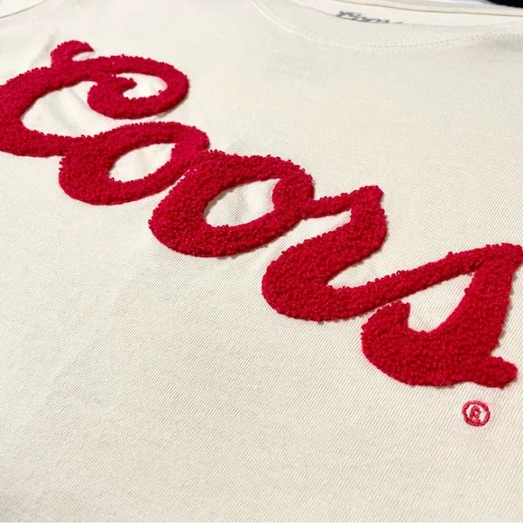LUCKY BRAND Boucle Coors T-Shirt Cream with Red Logo NWOT, women’s size S - Picture 2 of 4
